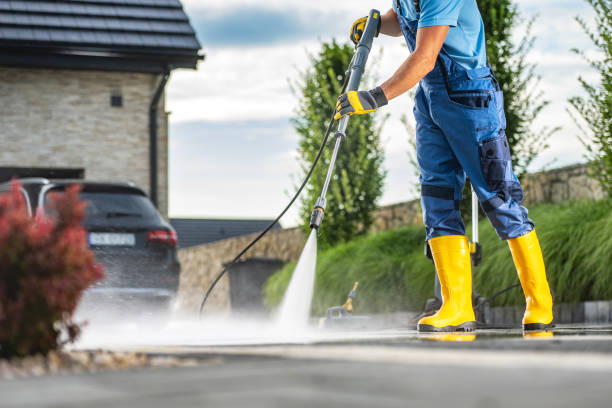 Best Parking Lot and Garage Cleaning  in Columbus, TX